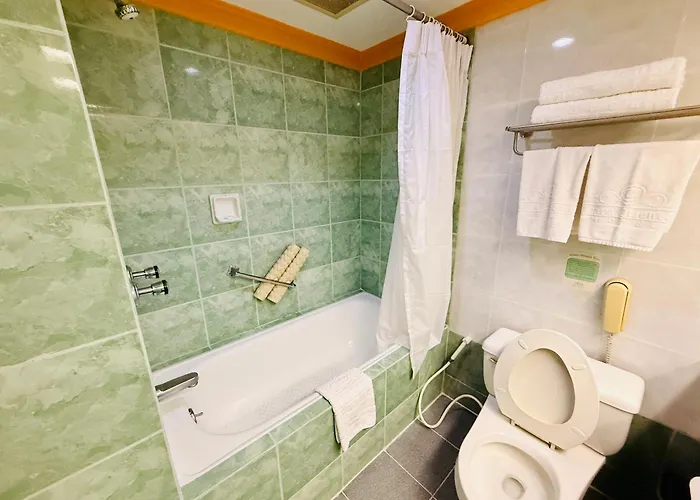 Letstay In Makati Junior Executive 3* Manille