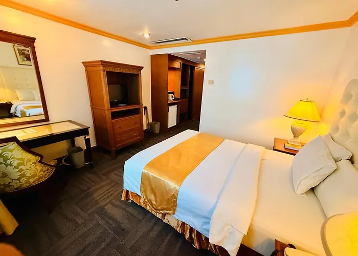 Letstay In Makati Junior Executive 3* Manille